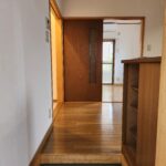 (玄関)  (玄関)