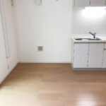 冷蔵庫を置くスペースがあります (キッチン)