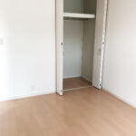 収納はクローゼットタイプ (内装)